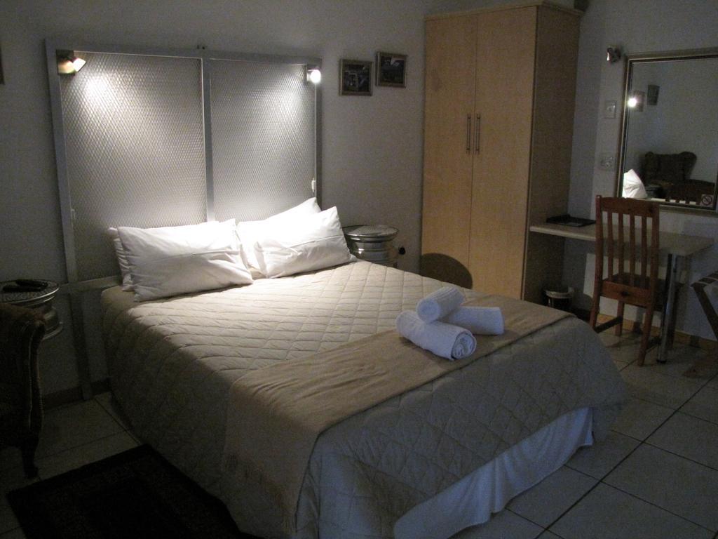 Bel Air Guest House Piet Retief Extérieur photo