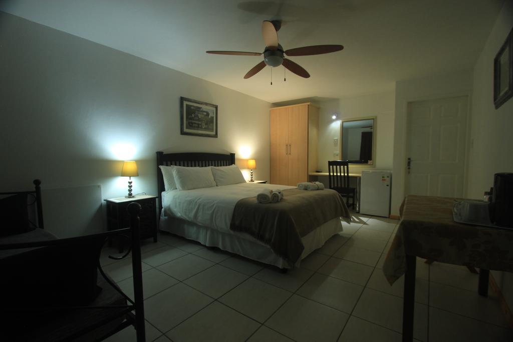Bel Air Guest House Piet Retief Extérieur photo
