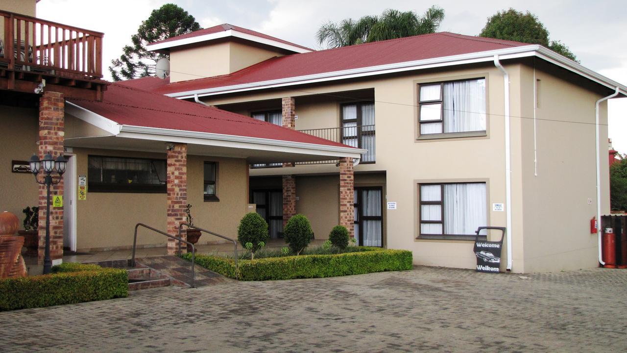 Bel Air Guest House Piet Retief Extérieur photo