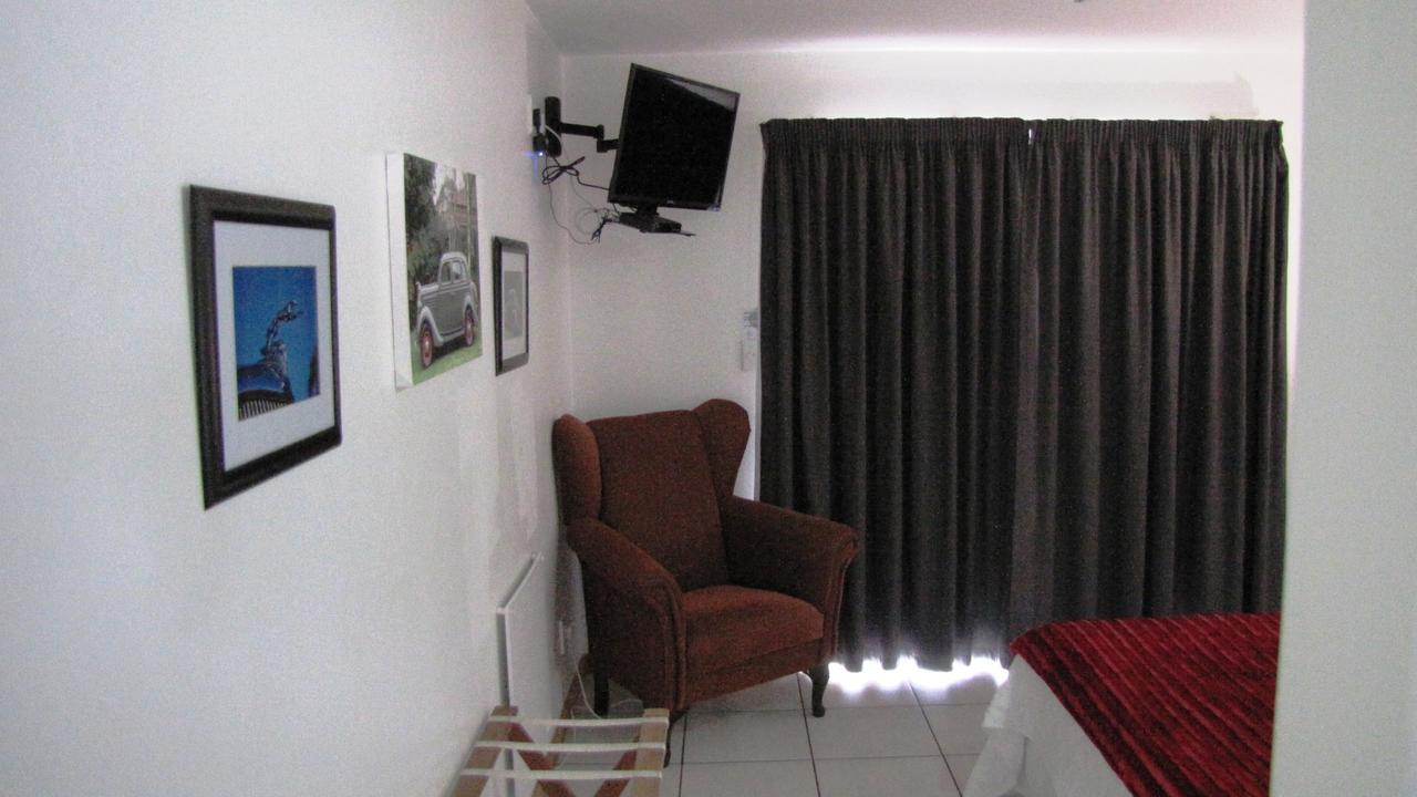 Bel Air Guest House Piet Retief Extérieur photo